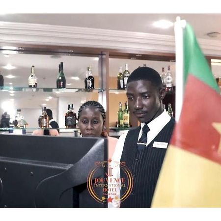 Hotel Jouvence International Yaoundé Buitenkant foto