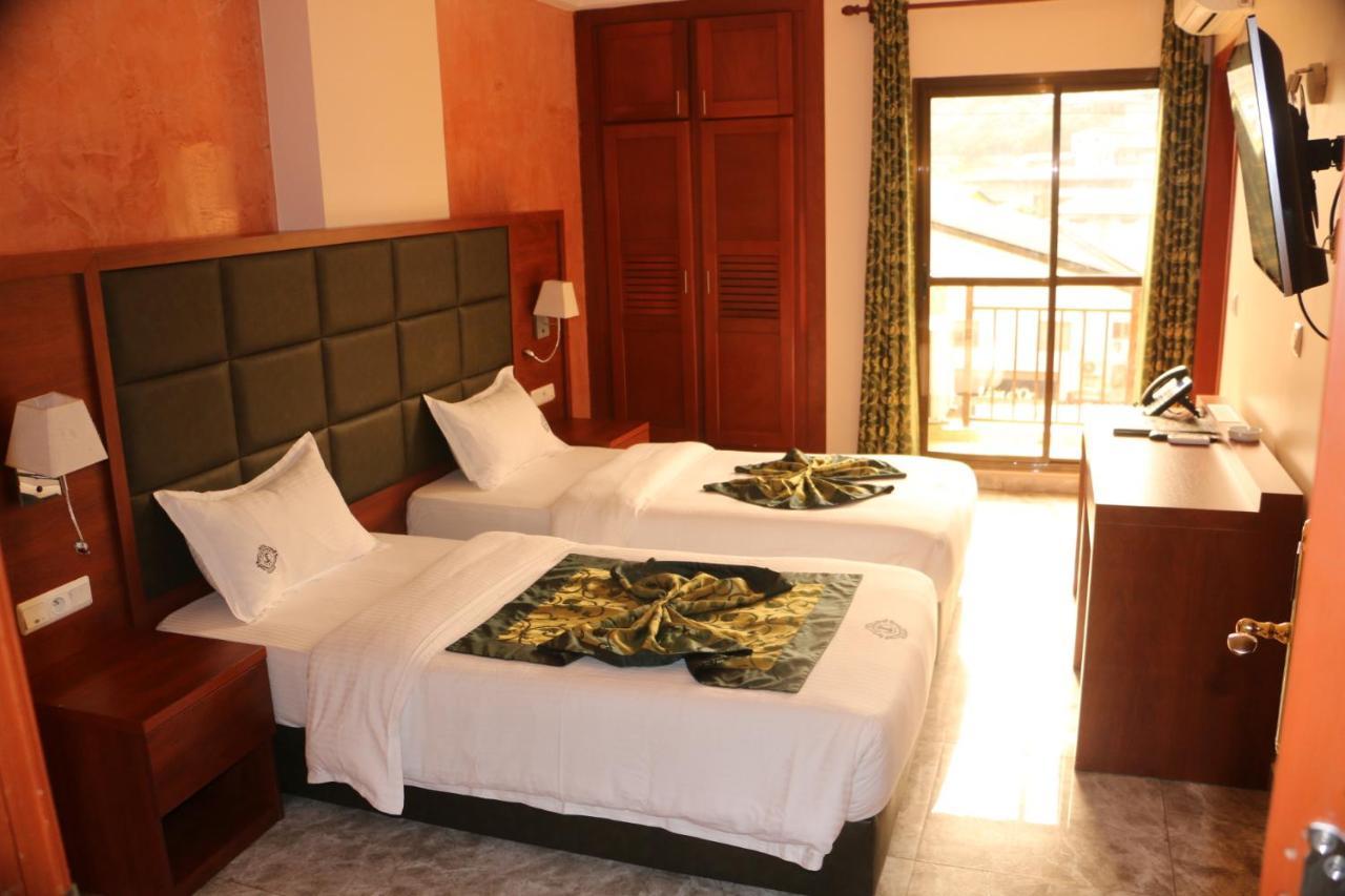Hotel Jouvence International Yaoundé Buitenkant foto